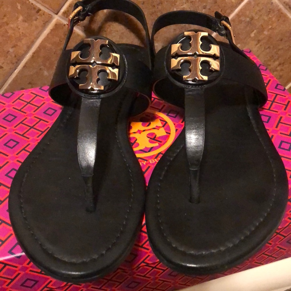 Tory Burch Sandals 🔥